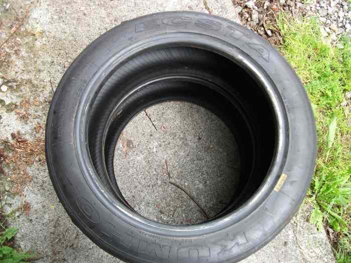 pneus kumho k22 ( tendre) 1