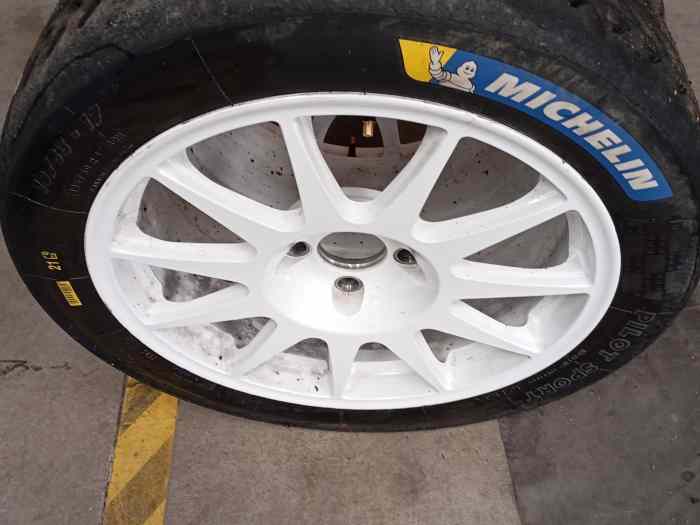 Michelin R21 19/63/17