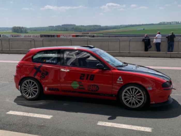 Alfa 147 2.5L V6 1