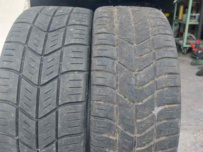 Vend 4 pneus pirelli 17 pouces 1