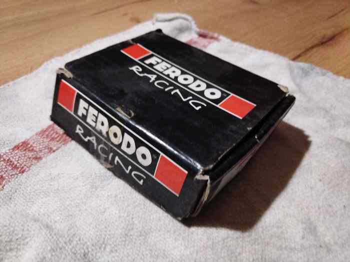 PLAQUETTE FERODO FCP 881 R 1