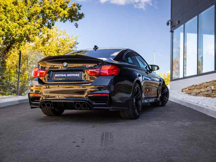 BMW M4 f82 4