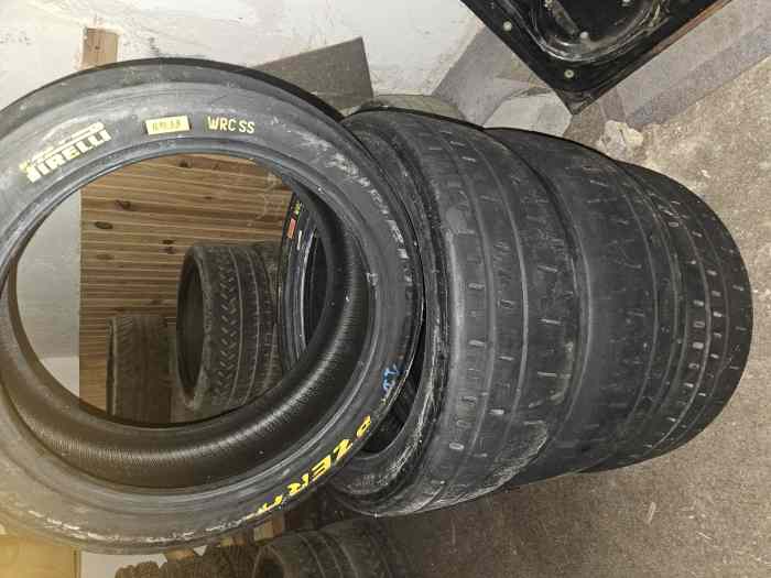 Pneus compétition michelin , pirelli 18 pouces 1