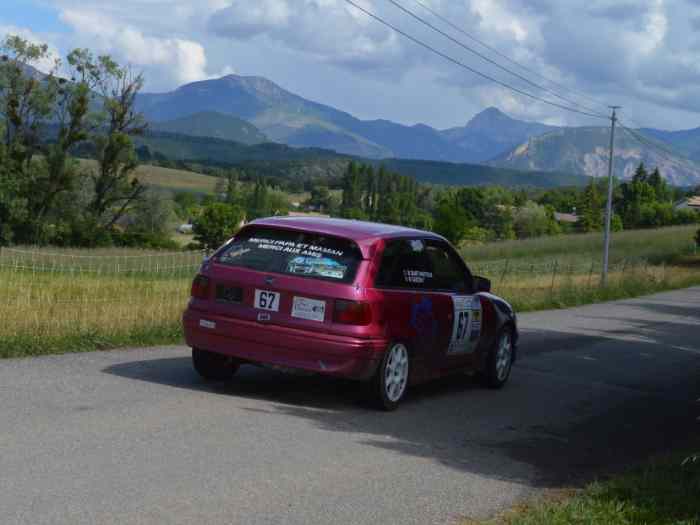 Opel astra f gsi A7 + une origine et très gros lot de bord 1