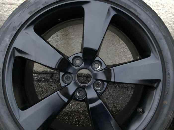 Jante 18 x 8.5 Et 55 (Subaru) 5 x 114.3 4