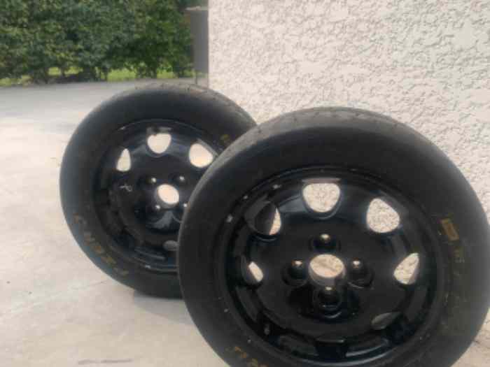 Pneus Pirelli 5k5