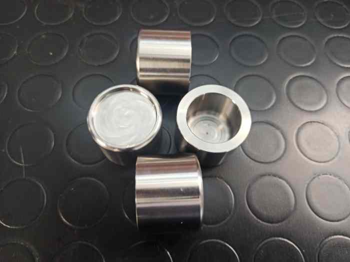 Pistons étriers inox