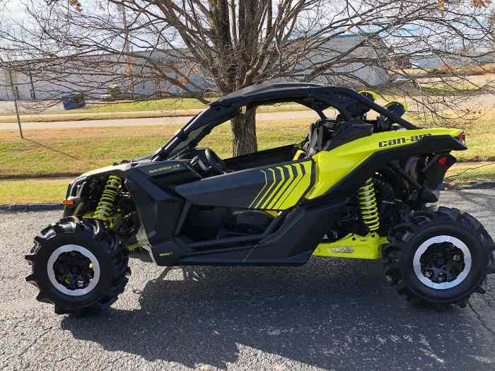 2018 Can-am Maverick X3 XMR Turbo 1