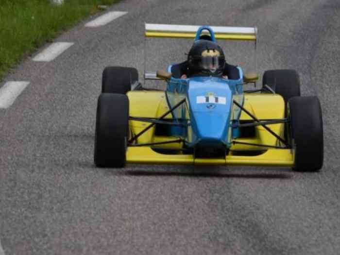 Formule Renault FR 2000 Tatuus Année 2000 4