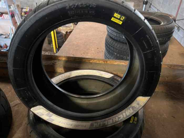 MICHELIN M20 NEUF 20/65x18 1