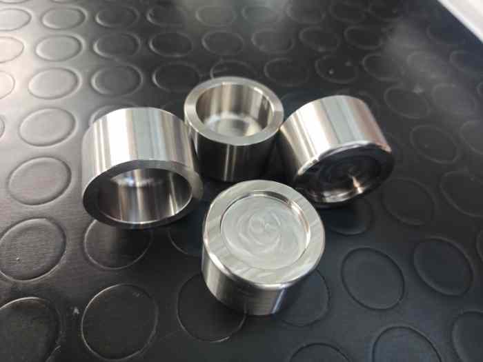 Pistons étriers inox 1