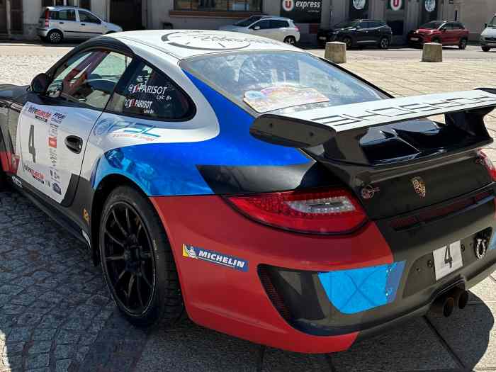 PORSCHE 997 GT3 RS GT 10 2