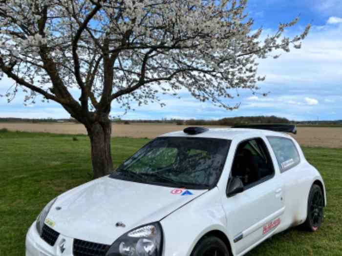 Clio maxi f2000 2