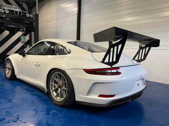 Vends ou échange PORSCHE GT3 CUP 991.2 4 litres 2019 3