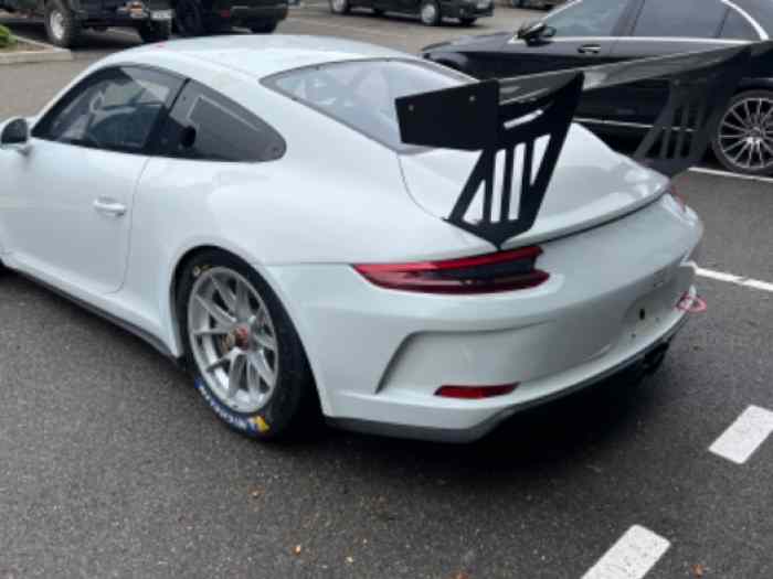 PORSCHE GT3 CUP 991.2 MY 2017 3