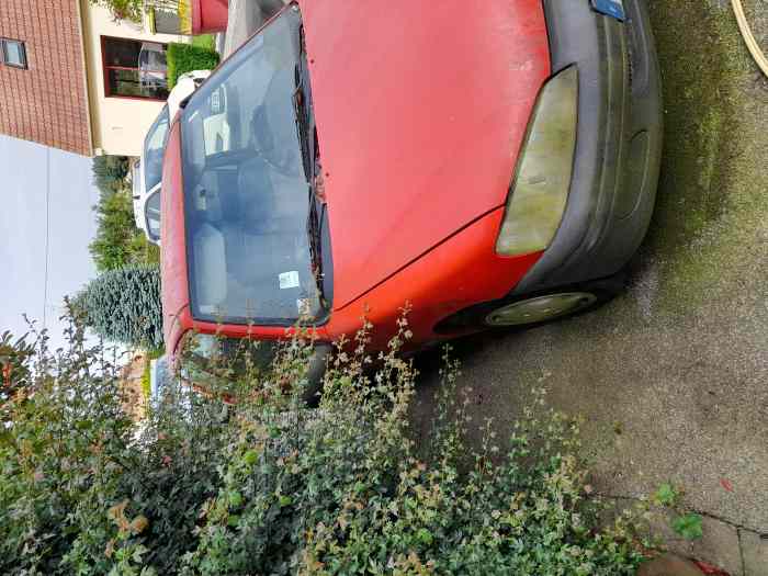 Caisse peugeot 106 1