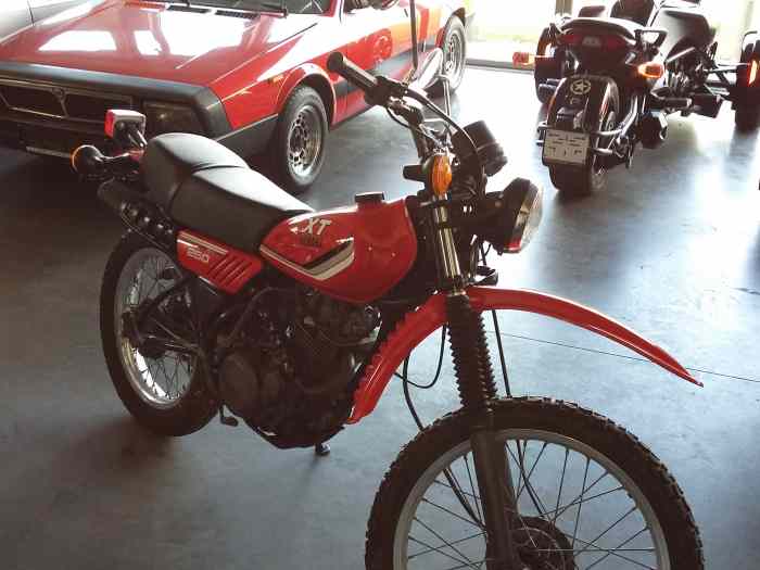 Honda XT 250 0