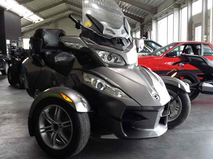 Can Am Spyder j 2012 0