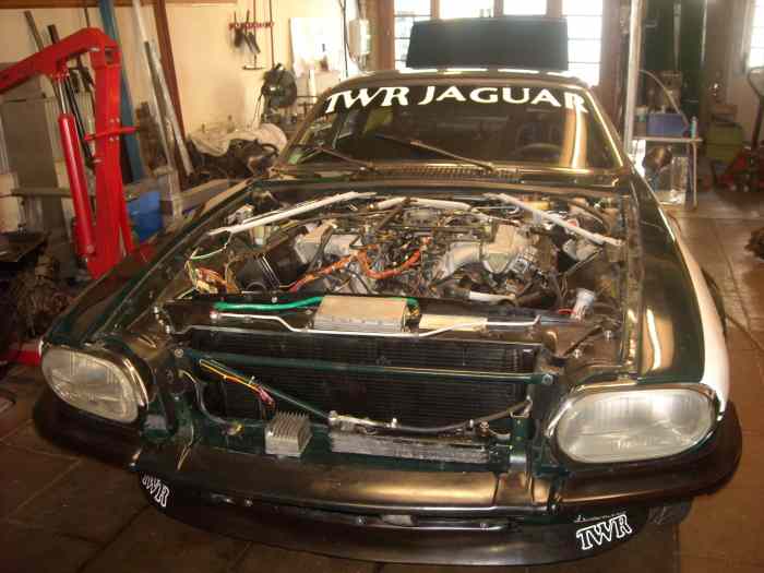 Jaguar XJS moteur 6.0 litre pour circuit 1