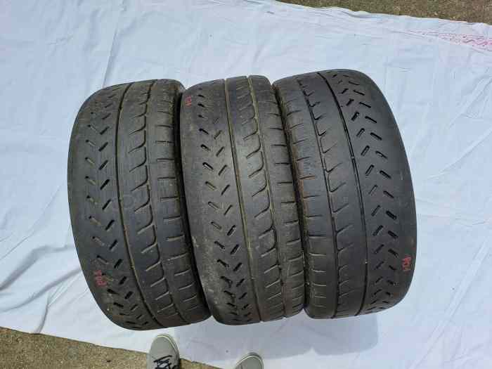 3 Pneus Michelin P01 en 18p 1