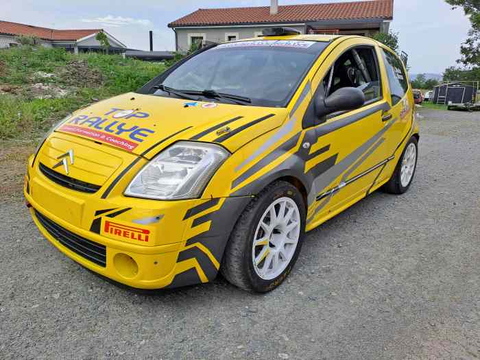 Top-Rallye loue C2 R2 Max TOP R2 2