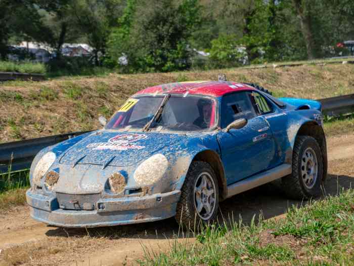 alpine a110 2