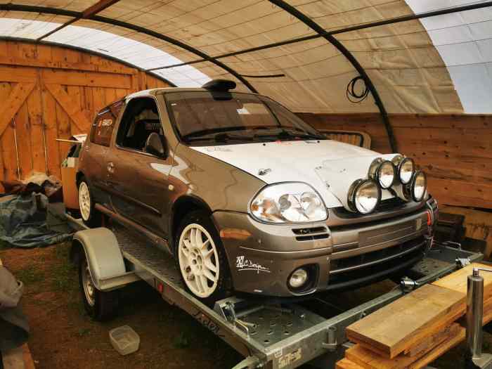 CLIO RS TOP N3