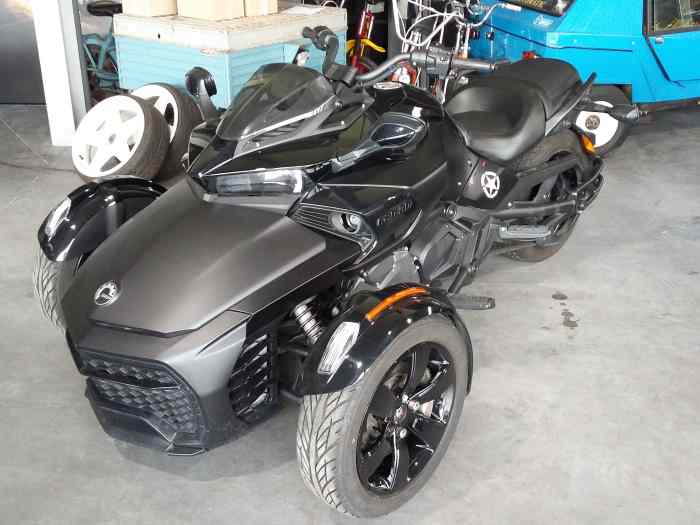 Can Am Spyder F3