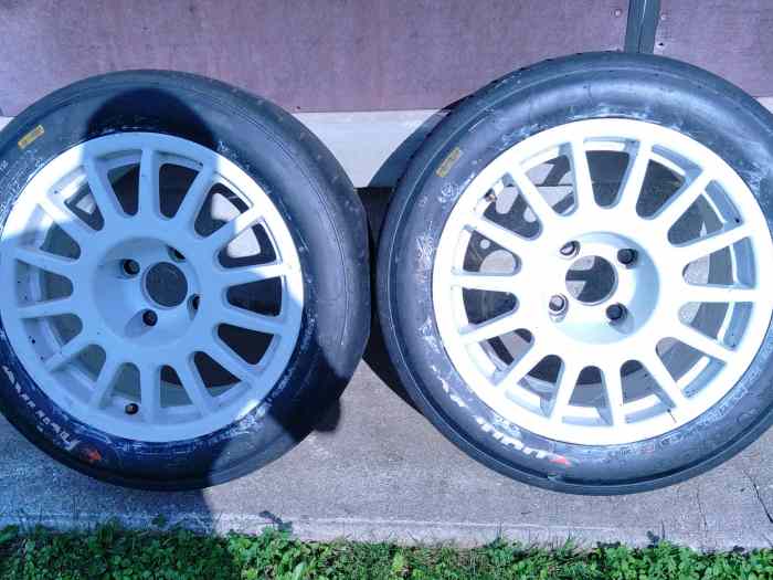 Pneu hankook z205 T33