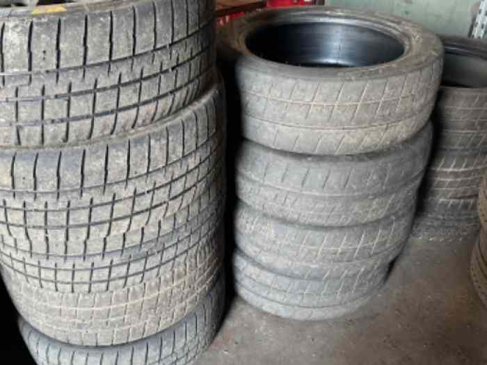 Pneus Michelin 19/60-16 1