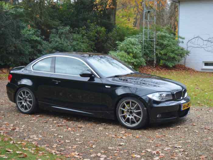 2008 BMW 125i 5