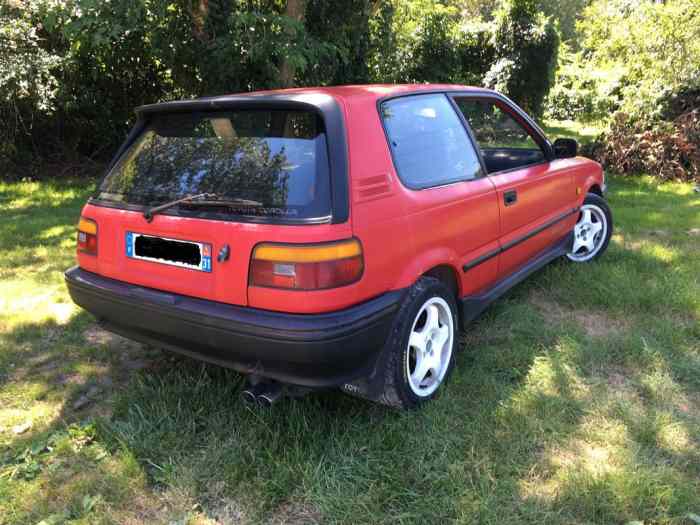 TOYOTA COROLLA GTI16 AE92 1