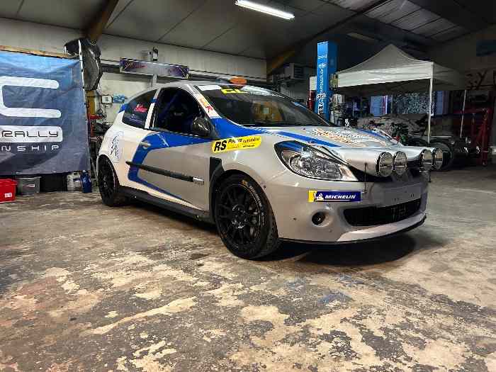 !! Urgent !! Clio R3 MAX evo 250