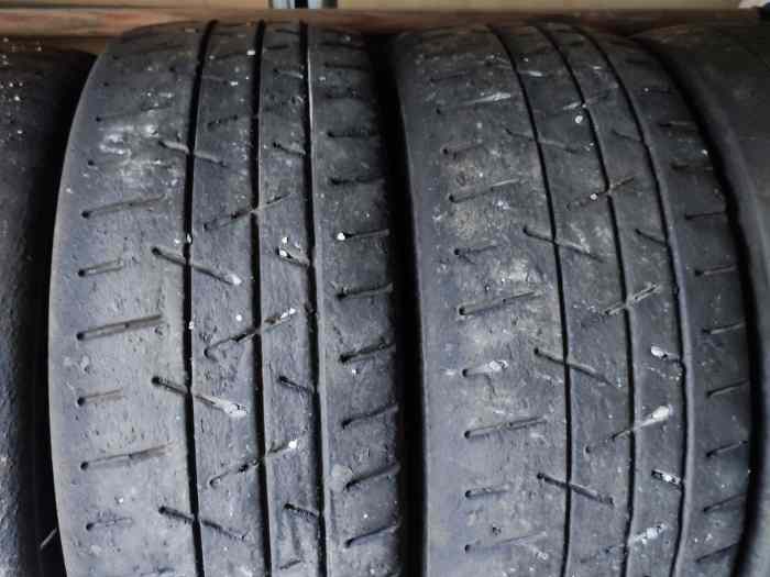 Pneu hankook T52 en 15