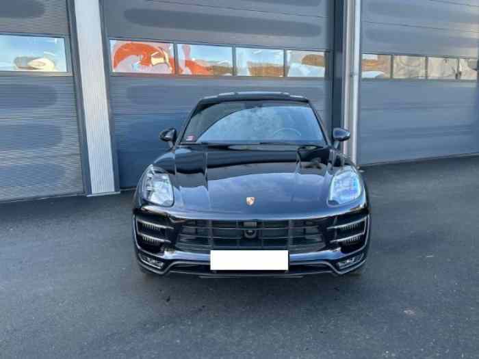 porche macan turbo 2016