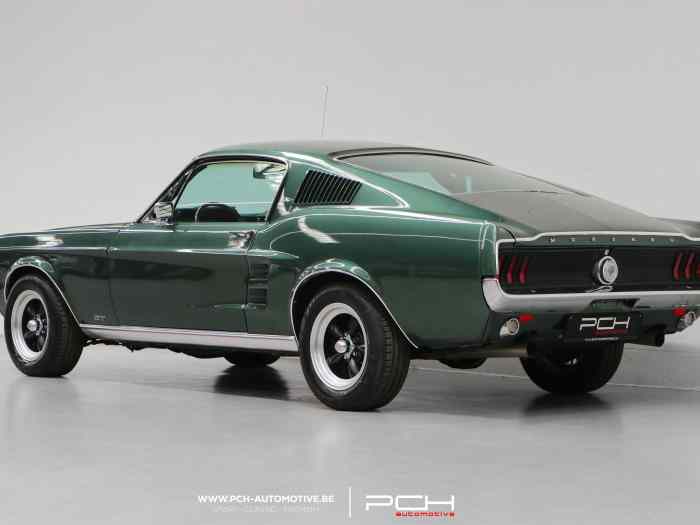 FORD Mustang GT 390 Fastback 6.4 V8 320cv - 1