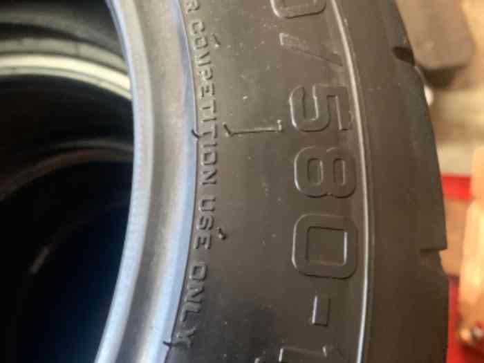 4 Pneus pluie Pirelli N3 190/580-15 utilisé en couse de cote 2