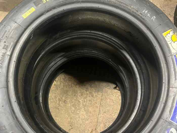 Michelin R31 19/60/16 Neuf 2