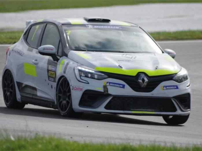 Clio 5 cup