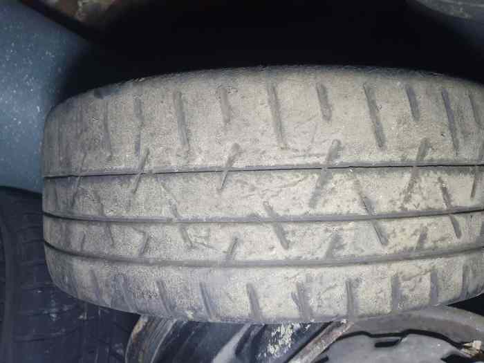 Pneu hankook 15