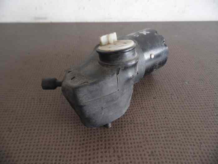 MOTEUR LEVE-PHARES 477941379B PORSCHE 944 & 924 2