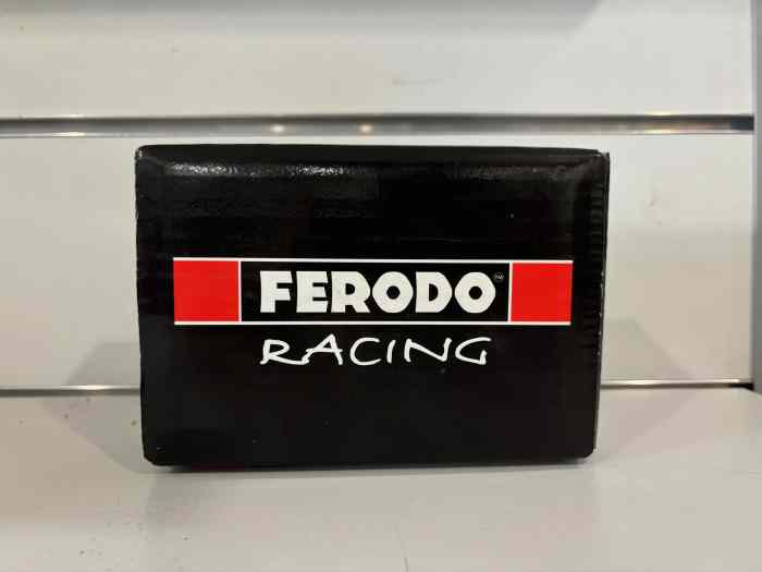 PLAQUETTE FERODO RACING DS 2500 POUR 2...