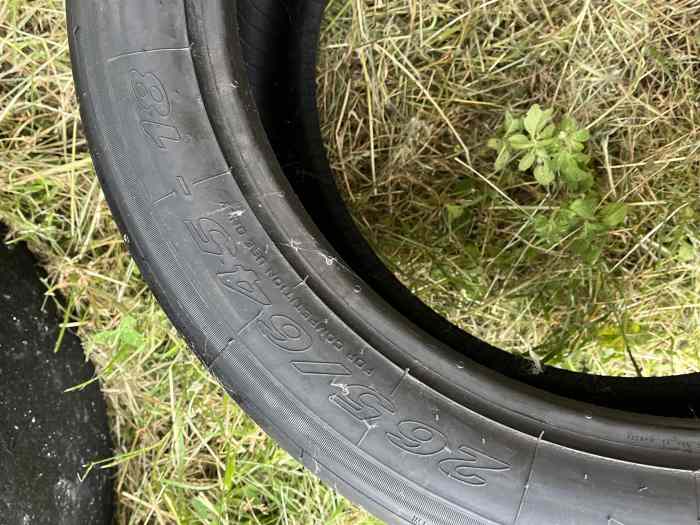 Pneu Slick Pirelli DHF 2