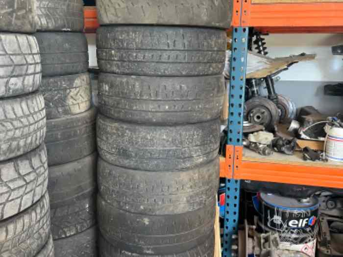 30 Pneu pirelli et Michelin 17p 1