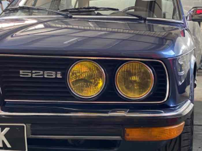 BMW 528i e12 2