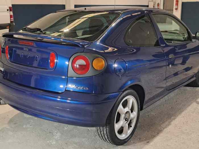 Renault Megane Coupé Williams 1