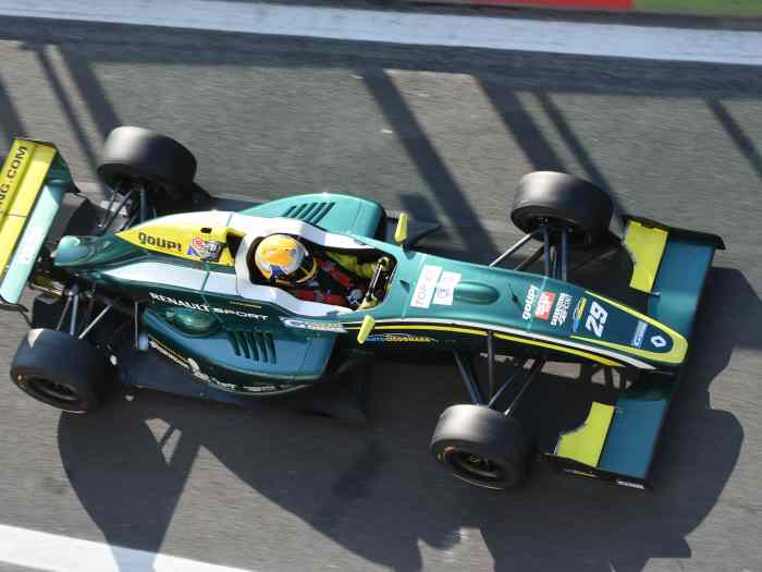 Formula Renault 2.0 FR2000 Tatuus 4