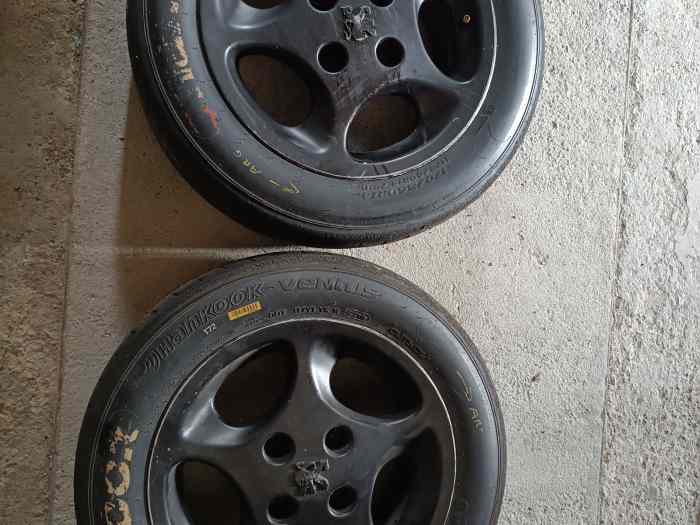 Jante 106 s16 + hankook 14 pouces t 72 1