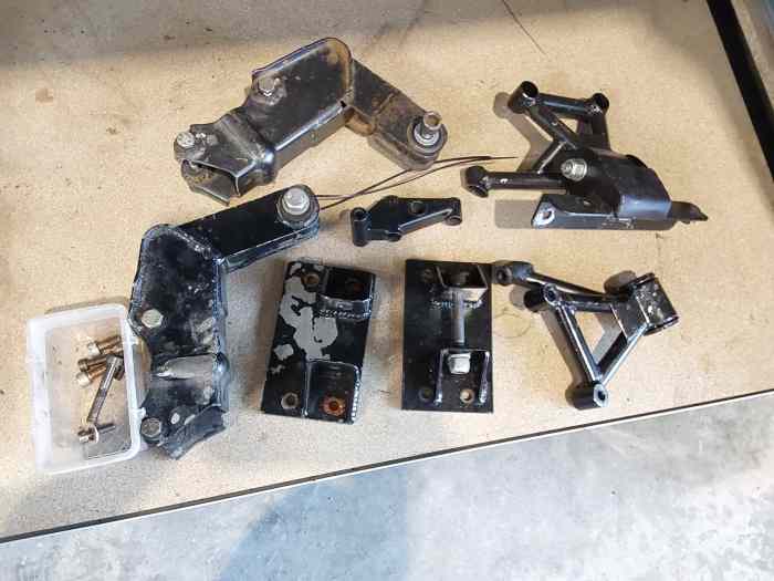 Lot support moteur mécano soudé Clio 2 RS 2