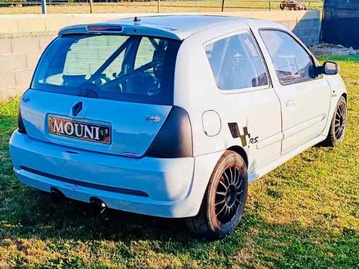 Clio 2 1